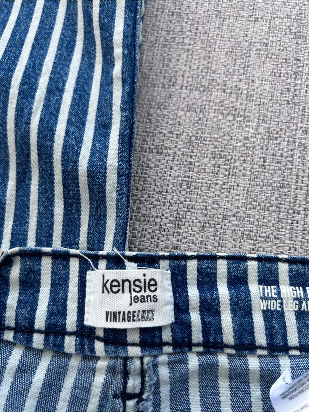 Kensie Jeans Girls Navy White Wide Leg Vertical Stripe Jeans. NWT Size 6/28 - Picture 7 of 10